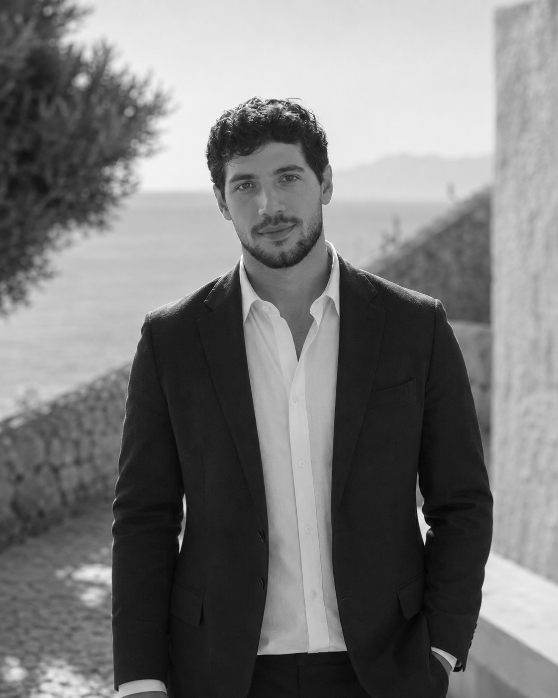 Franco, founder of SELECTHO